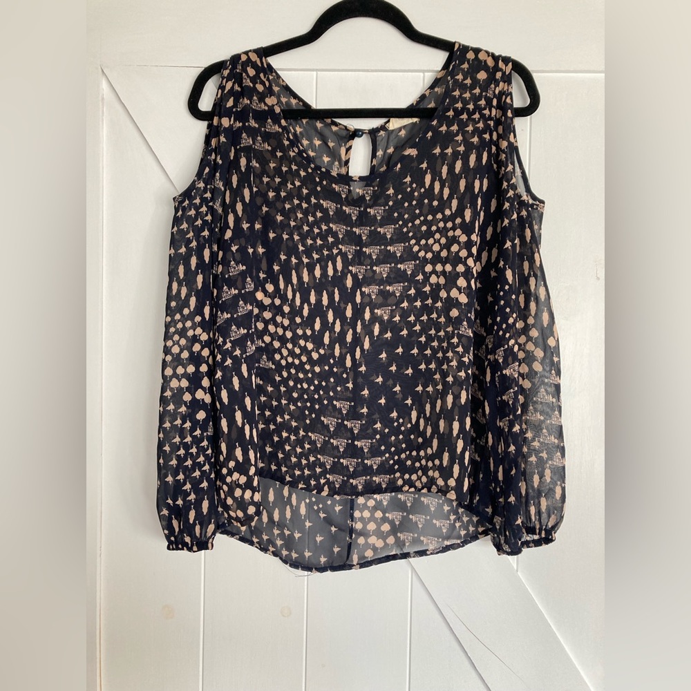 One Clothing | Navy Print Cut out shoulder split sleeve